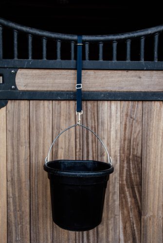 VÖDÖRTARTÓ KENTUCKY KARABÍNERES ÁLLÍTHATÓ