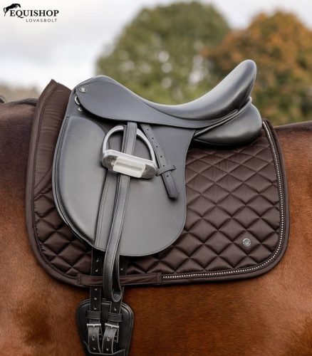 NYEREGALÁTÉT WALDHAUSEN NEPAL