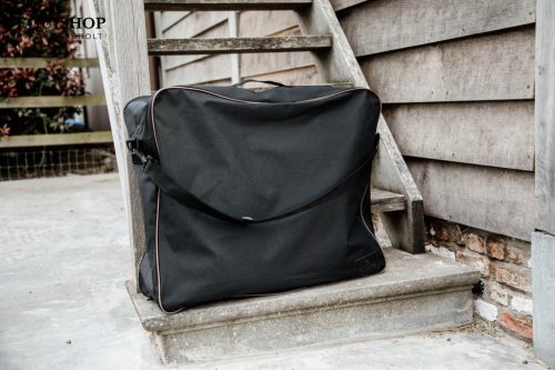 TÁSKA NYEREGALÁTÉTHEZ KENTUCKY